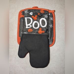 Disney Boo Oven Mitt & Potholder